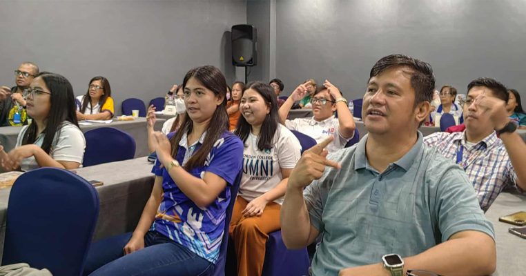 Gordon College Faculty Join Basic FSL Training to Promote Inclusive Education